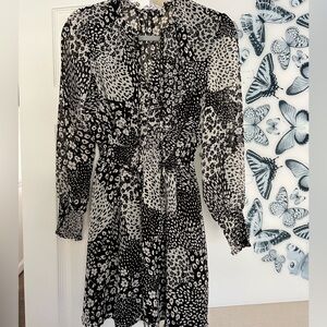 Stylish Black and White Patterned Dress